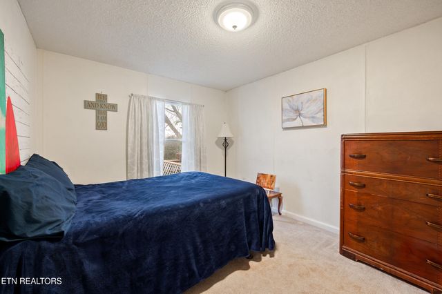 508 Highway 139, Dandridge, TN 37725
