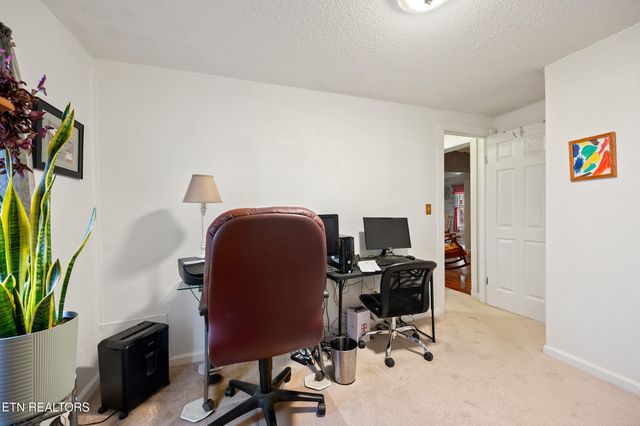 508 Highway 139, Dandridge, TN 37725