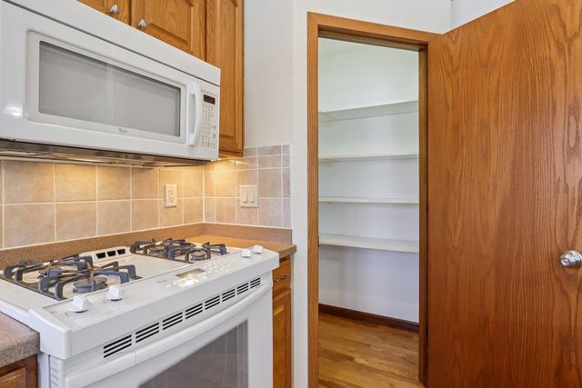 216 Reigstad Street, Deforest, WI 53532