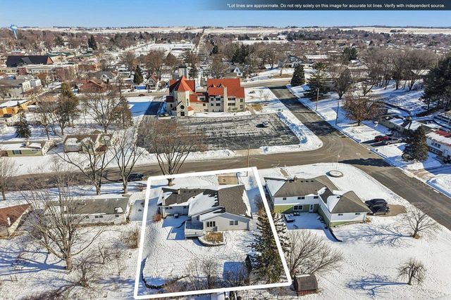 216 Reigstad Street, Deforest, WI 53532