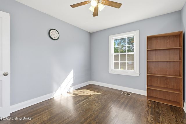 234 W Esplanade Ave, Louisville, KY 40214