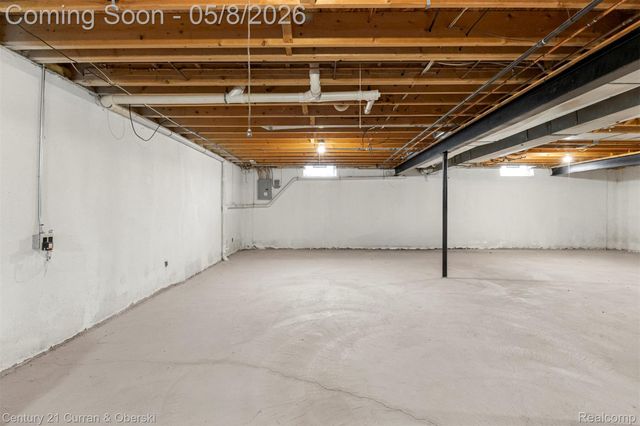 14777 Cavell Street, Livonia, MI 48154