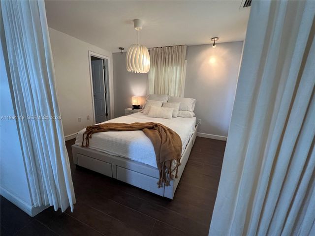 265-B Palm Ave, Miami Beach, FL 33139