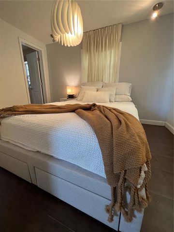 265-B Palm Ave, Miami Beach, FL 33139