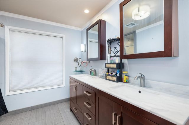 1711 Heritage Lane S, Richmond, TX 77406