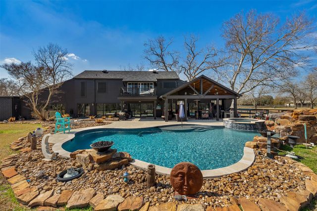 1711 Heritage Lane S, Richmond, TX 77406