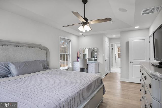 414 BISCHOFF AVE, Hainesport, NJ 08036