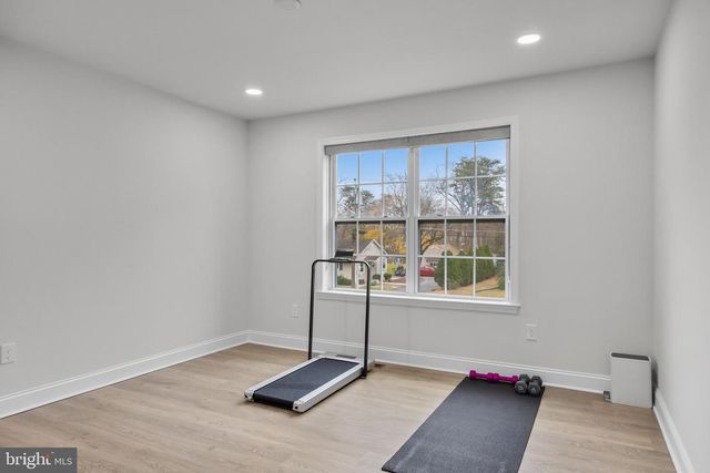 414 BISCHOFF AVE, Hainesport, NJ 08036