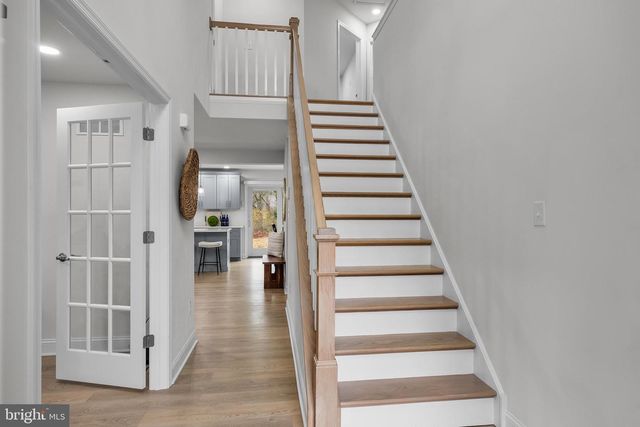 414 BISCHOFF AVE, Hainesport, NJ 08036