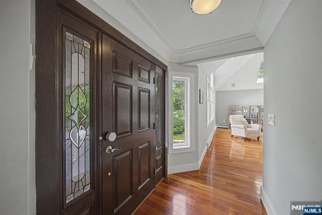 43 Royden Road, Tenafly, NJ 07670