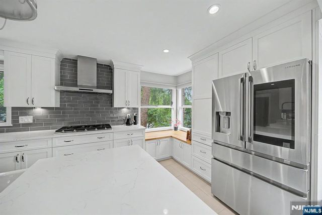 43 Royden Road, Tenafly, NJ 07670