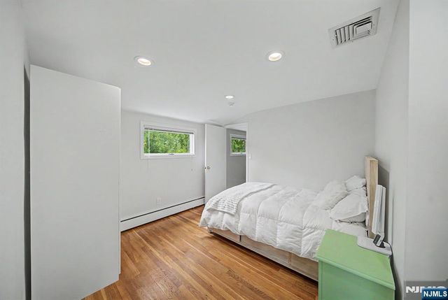 43 Royden Road, Tenafly, NJ 07670