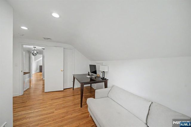 43 Royden Road, Tenafly, NJ 07670