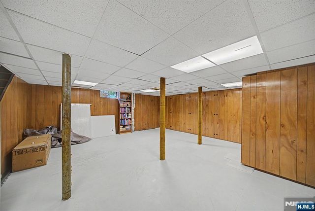 43 Royden Road, Tenafly, NJ 07670