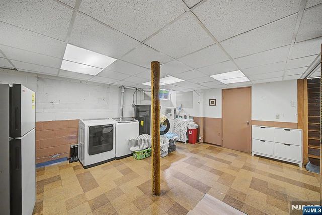 43 Royden Road, Tenafly, NJ 07670