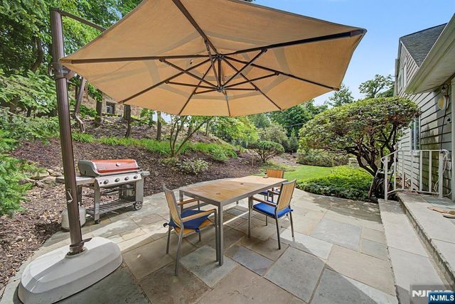 43 Royden Road, Tenafly, NJ 07670