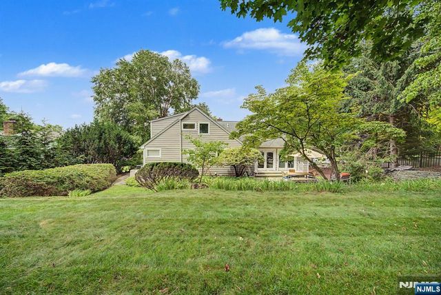 43 Royden Road, Tenafly, NJ 07670