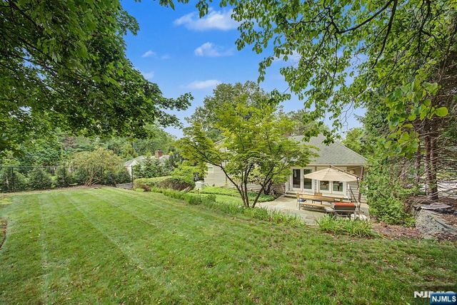 43 Royden Road, Tenafly, NJ 07670