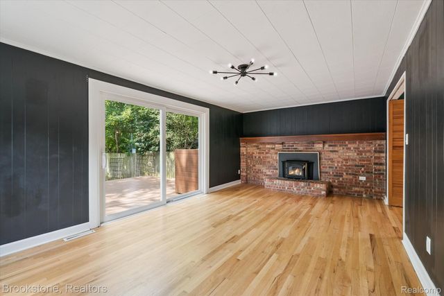 1431 Hatcher Crescent, Ann Arbor, MI 48103