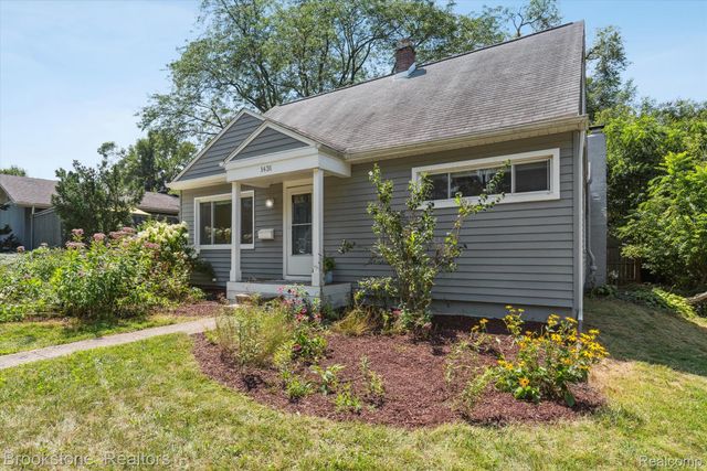 1431 Hatcher Crescent, Ann Arbor, MI 48103