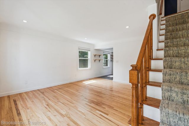 1431 Hatcher Crescent, Ann Arbor, MI 48103