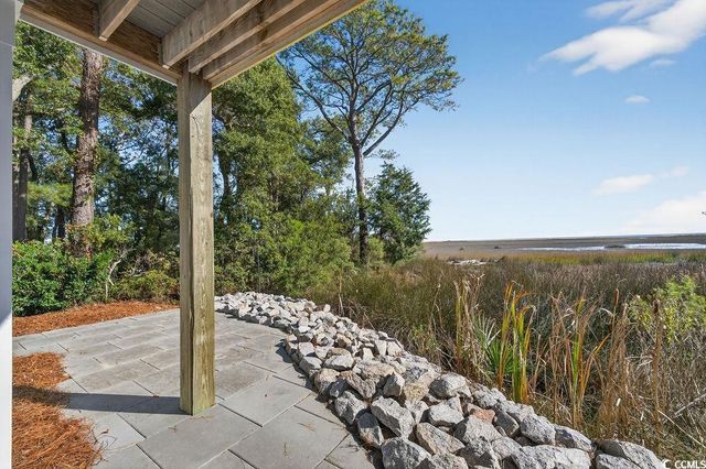 83 Grackle Ln., Pawleys Island, SC 29585