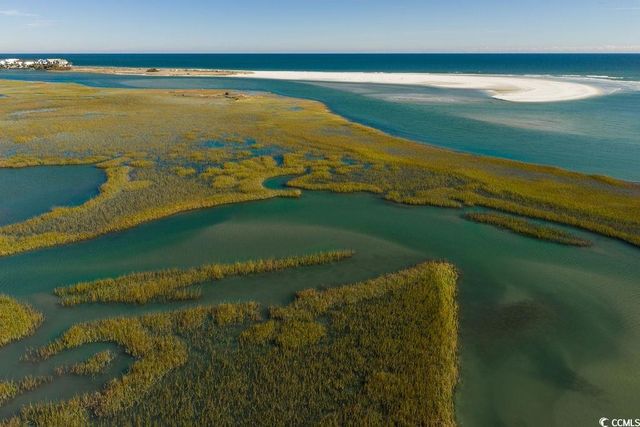 83 Grackle Ln., Pawleys Island, SC 29585