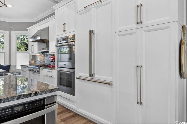 83 Grackle Ln., Pawleys Island, SC 29585