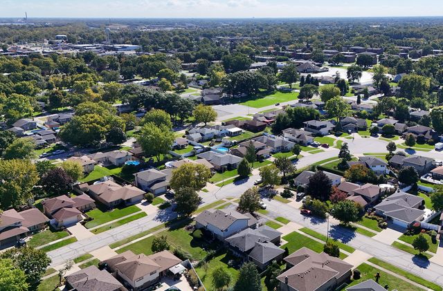5840 W 126th Street, Alsip, IL 60803