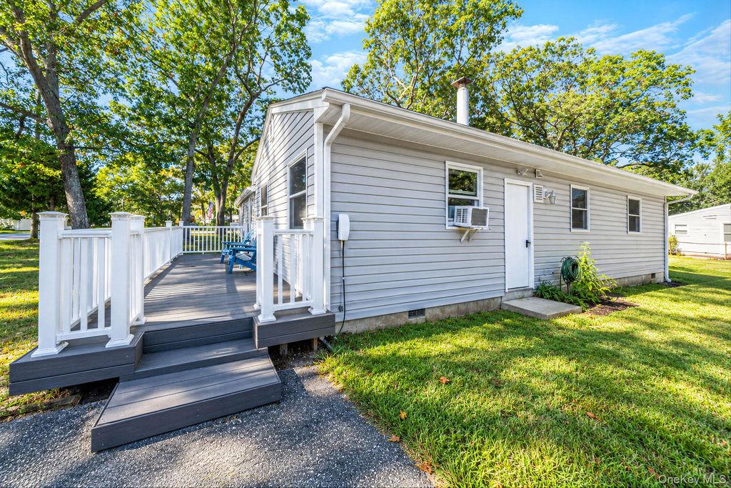 261 Mooney Pond Road, Selden, NY 11784 — photo 2