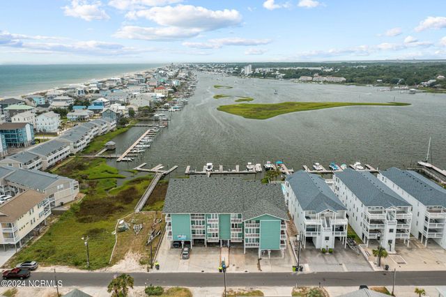 111 Florida Avenue Apt 10, Carolina Beach, NC 28428