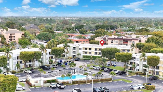 10755 SW 108th Ave 304, Miami, FL 33176