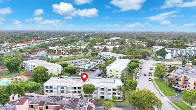 10755 SW 108th Ave 304, Miami, FL 33176