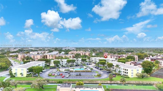 10755 SW 108th Ave 304, Miami, FL 33176