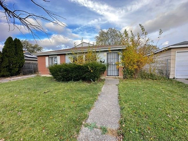 1389 WOODVIEW Avenue, Calumet City, IL 60409