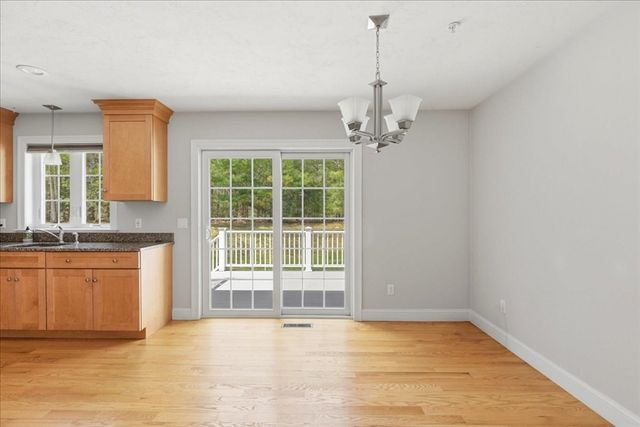 101 Cherry St 8, Plymouth, MA 02360
