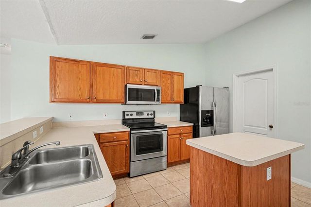 380 SHERIDAN AVENUE, Satellite Beach, FL 32937