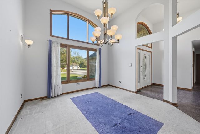 1544 Wayne Drive, Crete, IL 60417