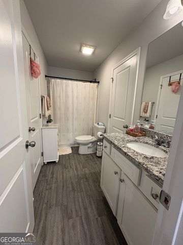 240 Clark Lake Lane, Grayson, GA 30017