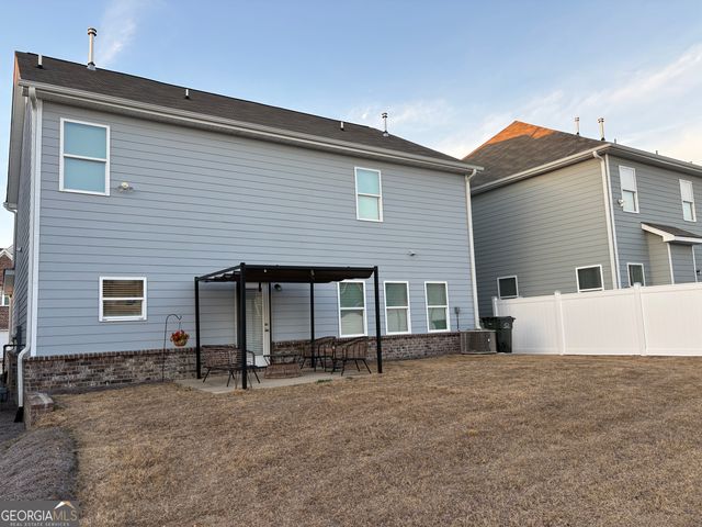240 Clark Lake Lane, Grayson, GA 30017