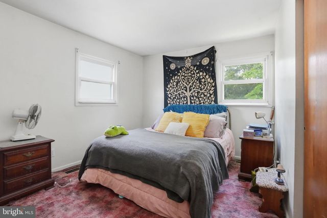 713 W LINCOLN AVE, Magnolia, NJ 08049