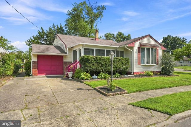 713 W LINCOLN AVE, Magnolia, NJ 08049