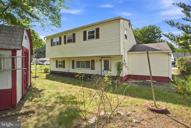 713 W LINCOLN AVE, Magnolia, NJ 08049