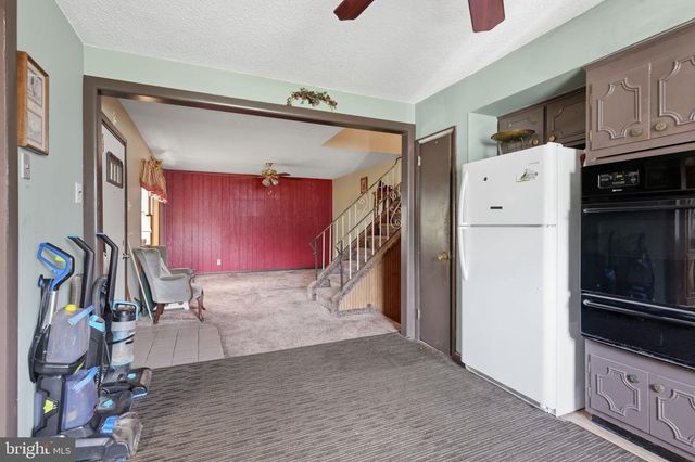 713 W LINCOLN AVE, Magnolia, NJ 08049