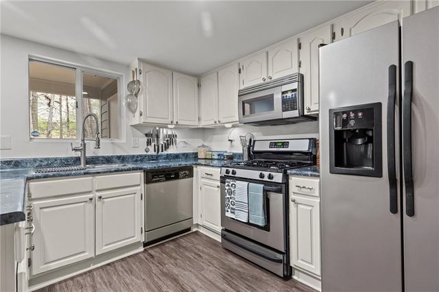 23 Fair Haven SE Way, Smyrna, GA 30080