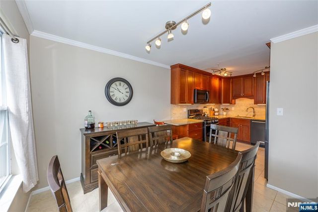 146 E Whisper Way, Roxbury Township, NJ 07852