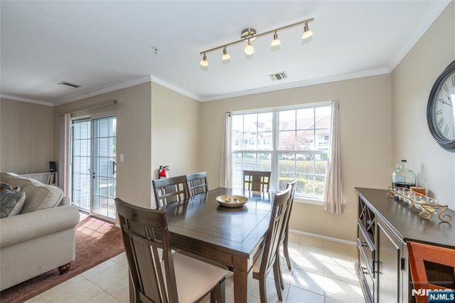 146 E Whisper Way, Roxbury Township, NJ 07852