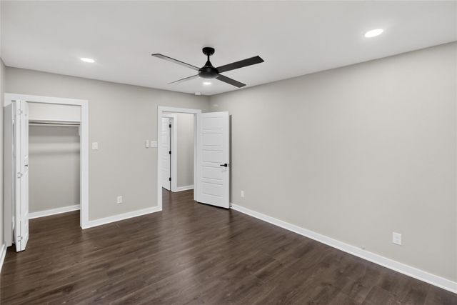 428 Van Molan Street, Houston, TX 77022