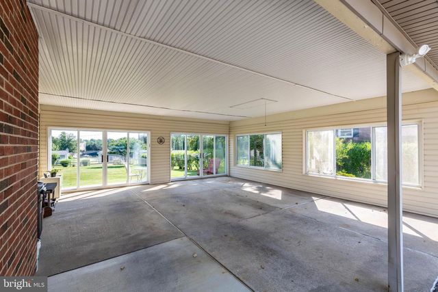 1648 DEER PARK RD, Finksburg, MD 21048
