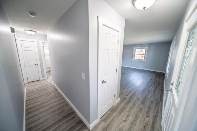 2020 23rd St NW, Rochester, MN 55901